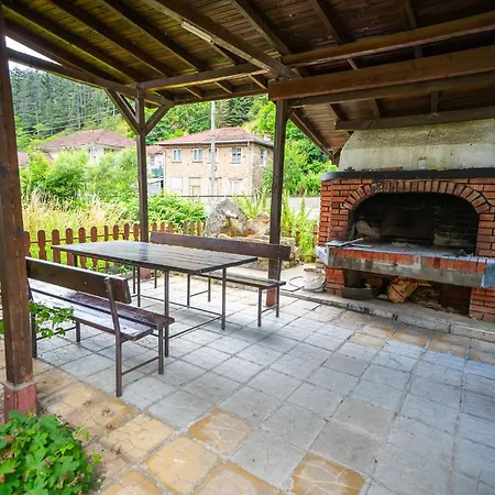 Tekne кампинг петлето Sokolovtsi (Smolyan)